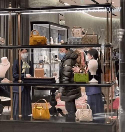 爱马仕柜姐爆料视频,品牌内幕大公开  第2张