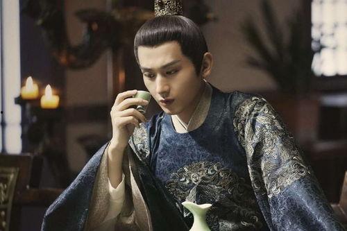 成毅袁冰妍最新爆料超话,甜蜜互动引粉丝热议  第1张